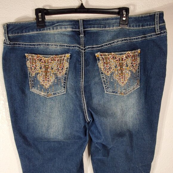 APT 9 Womens 18WS Bootcut Jeans Blue Denim With Embellished Back Pockets - Picture 10 of 12
